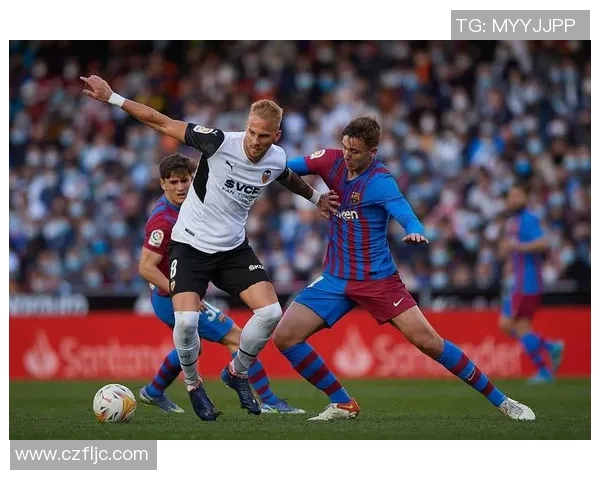 足球重播带你重温经典赛事瞬间回顾精彩进球与战术分析